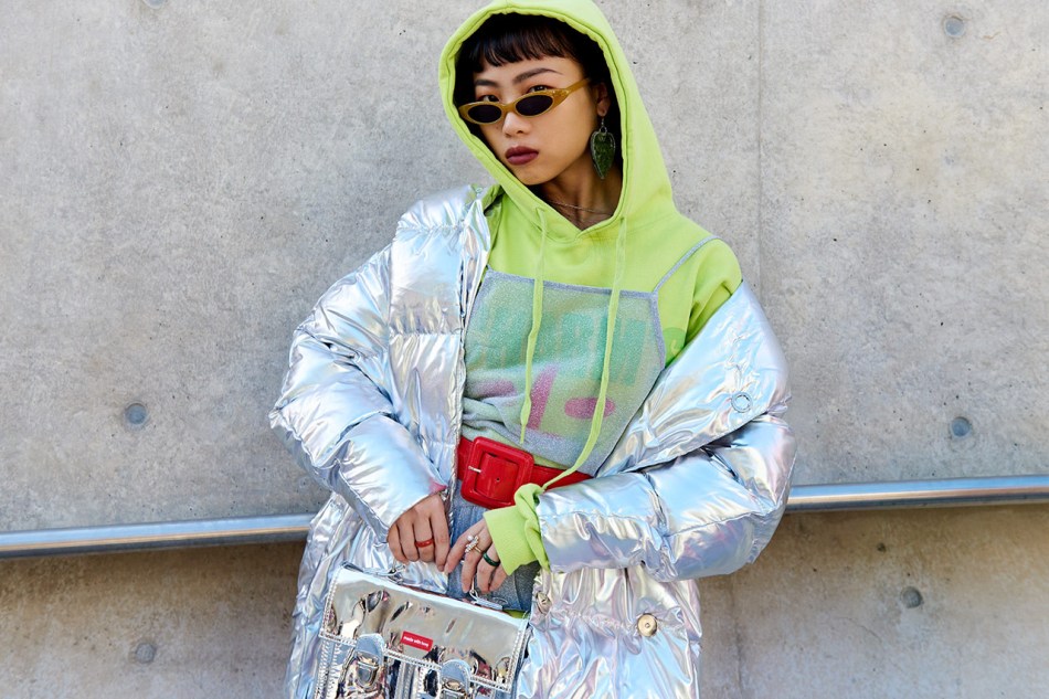 https_hypebeast.comwp-contentblogs.dir6files201810seoul-fashion-week-street-style-snaps-2018-187